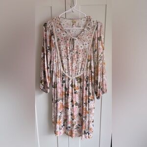 Fig and Flower- long sleeve floral dress